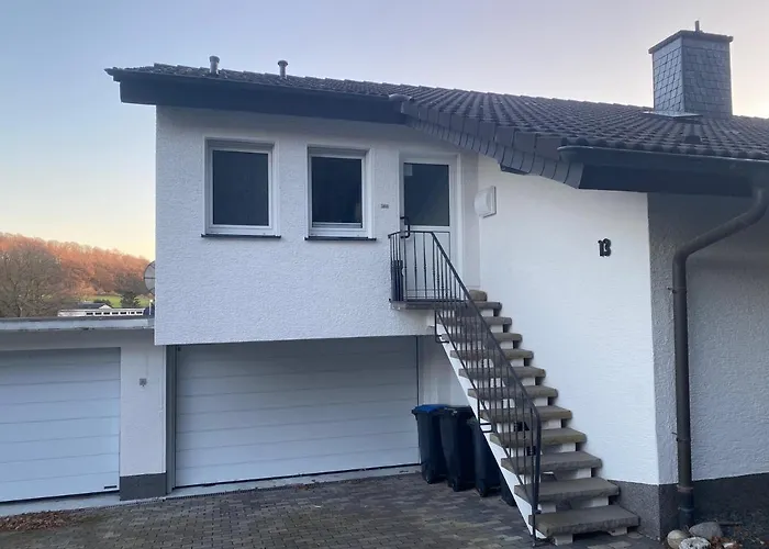 Ruhiges Naturparadies Fuer 4 Mit Kueche Schreibtisch Und Boxbett
