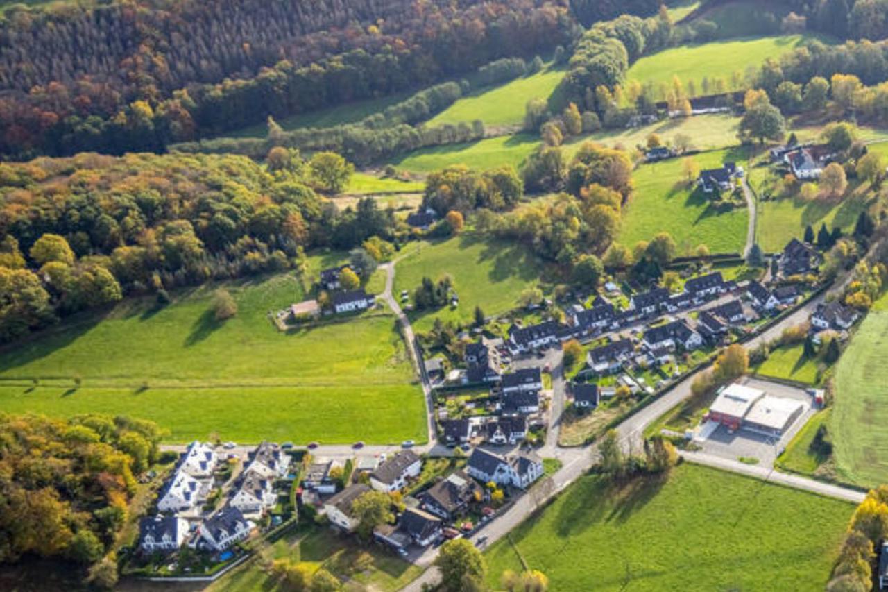Ruhiges Naturparadies Fuer 4 Mit Kueche Schreibtisch Und Boxbett Wetter (Ruhr)
